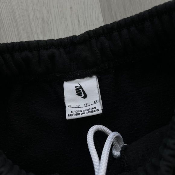 Nike Sportswear Fleece Pants - Picture 5 of 5